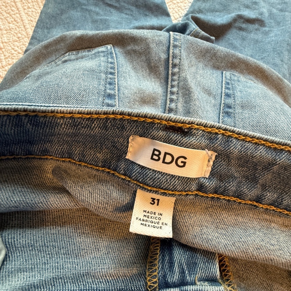 BDG  Jeans high-rise crop kick - Picture 5 of 7